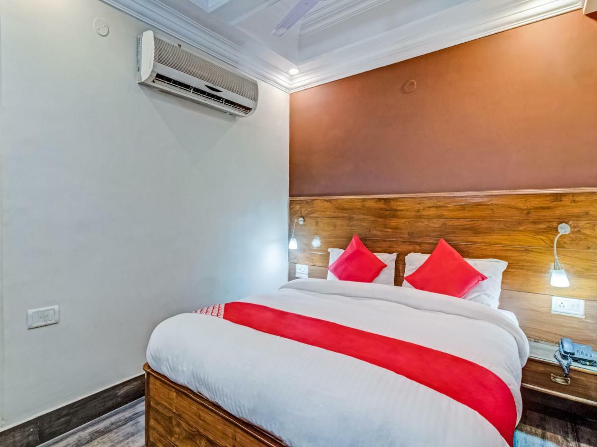 Oyo 24171 Hotel Meridian Jamshedpur Eksteriør billede
