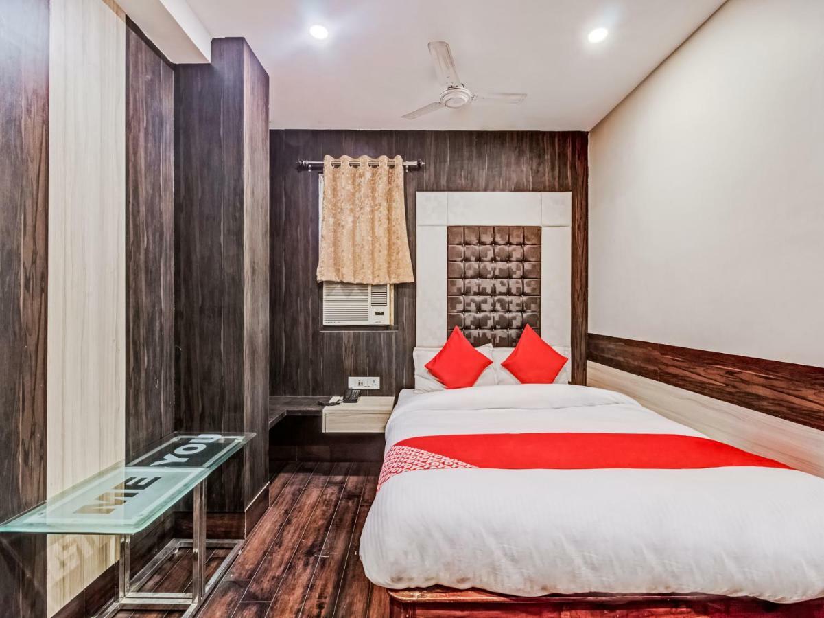 Oyo 24171 Hotel Meridian Jamshedpur Eksteriør billede